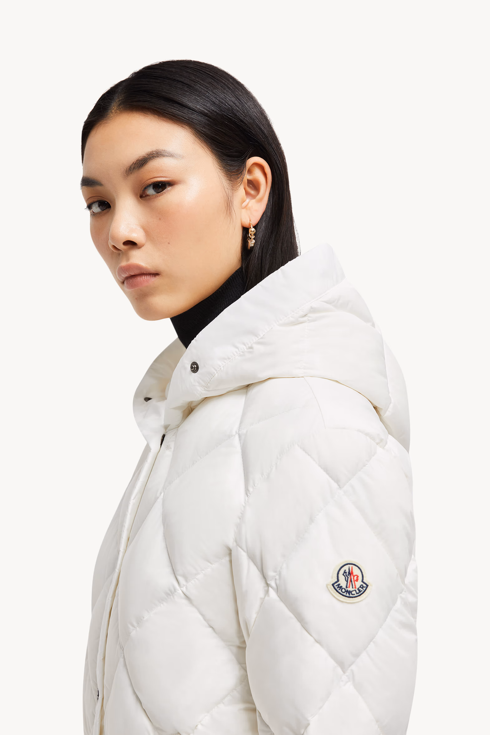 Doudoune courte à capuche et matelassage losange Arvouin Blanc Moncler 4
